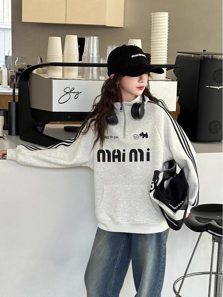 Trendy 2025 Girls' Autumn Sweatshirt & Jeans Set - Fashionable Two-Piece for Older Kids