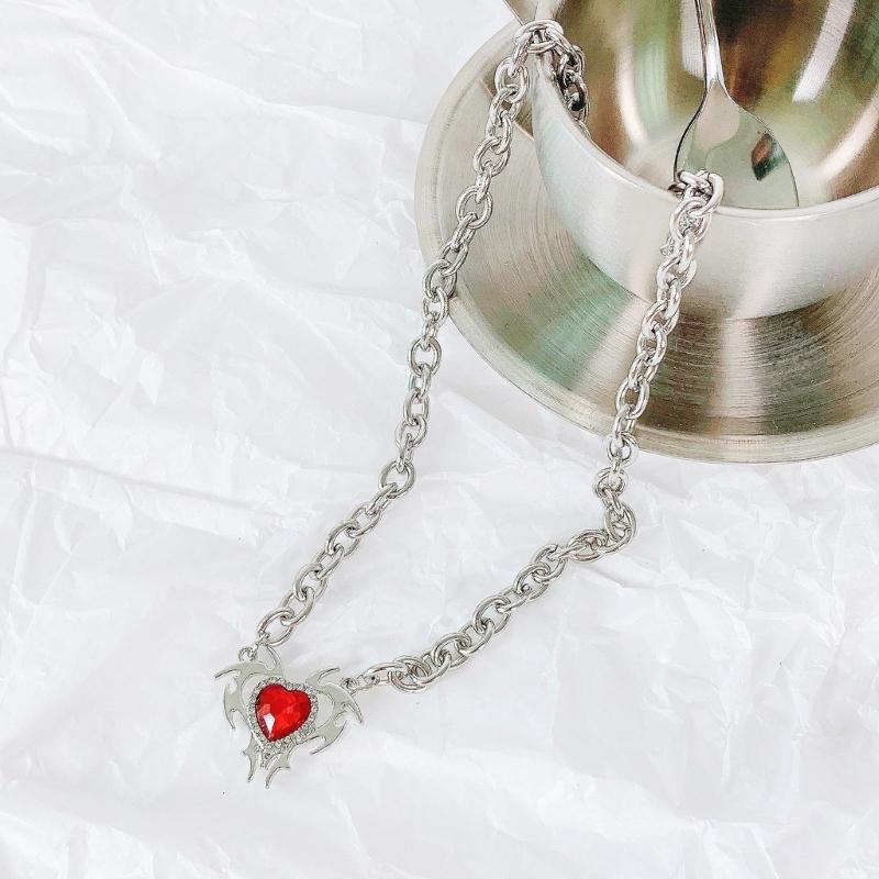 Zircon Love Pendant Necklaces Alloy Material Heart Pendant Necklaces Thick Chain Necklaces Party Jewelry Gift for Women