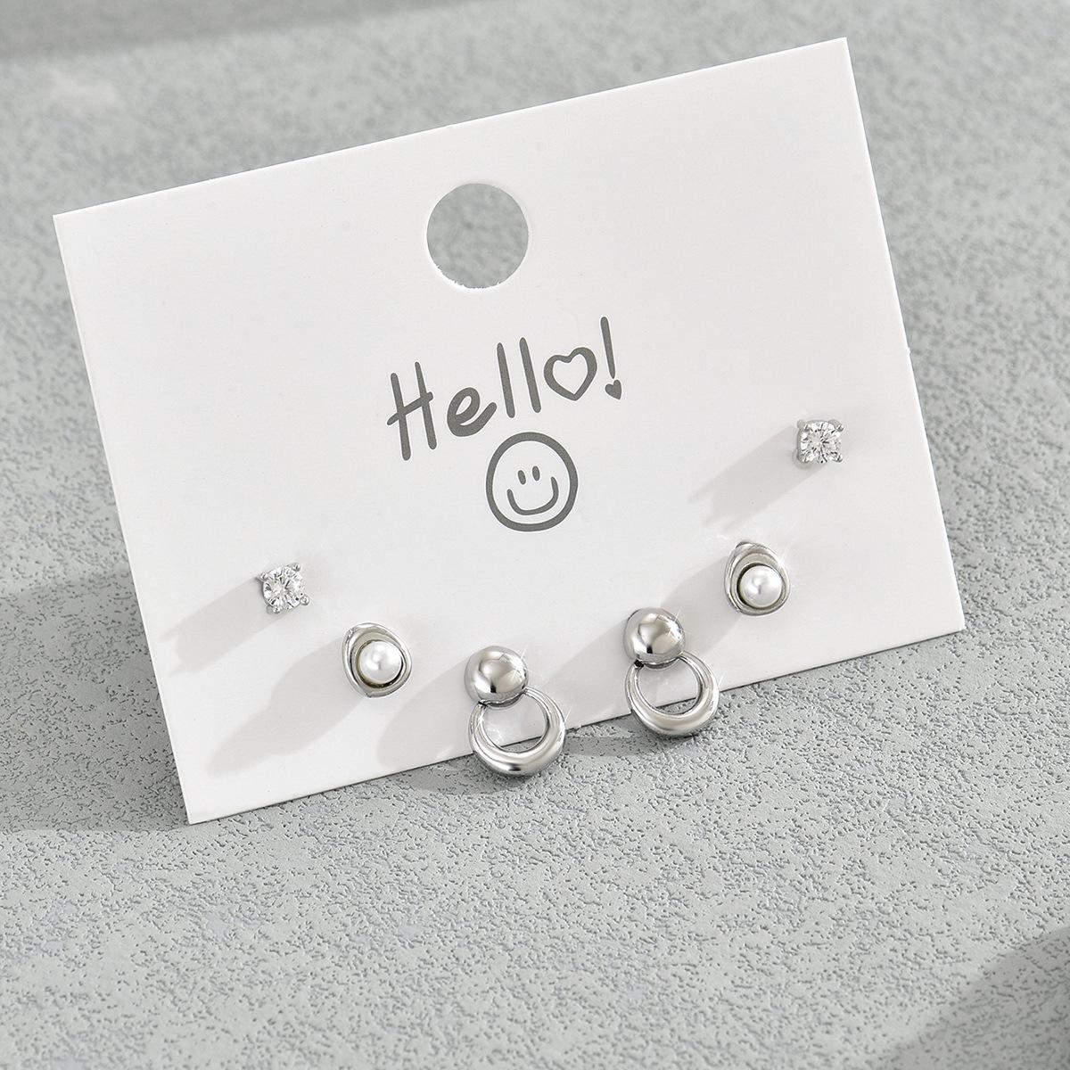 

Small fresh and sweet earrings women s set versatile ring pearl inlaid zircon design stud earrings wholesale