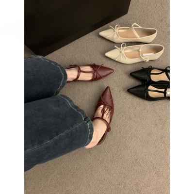 Xiaoxiangfeng puntige rode schoenen dames nieuw 2024 populair platte zool kleine leren schoenen lente en herfst Mary Jane enkellaarzen