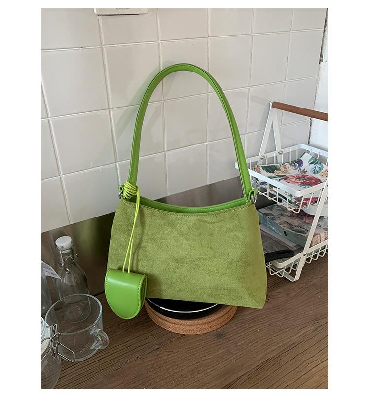 Autumn and Winter Simple Solid Color Musk Skin Velvet Niche Underarm Bag Women's Popular Casual Messenger Bag Commuter Shoulder Bag