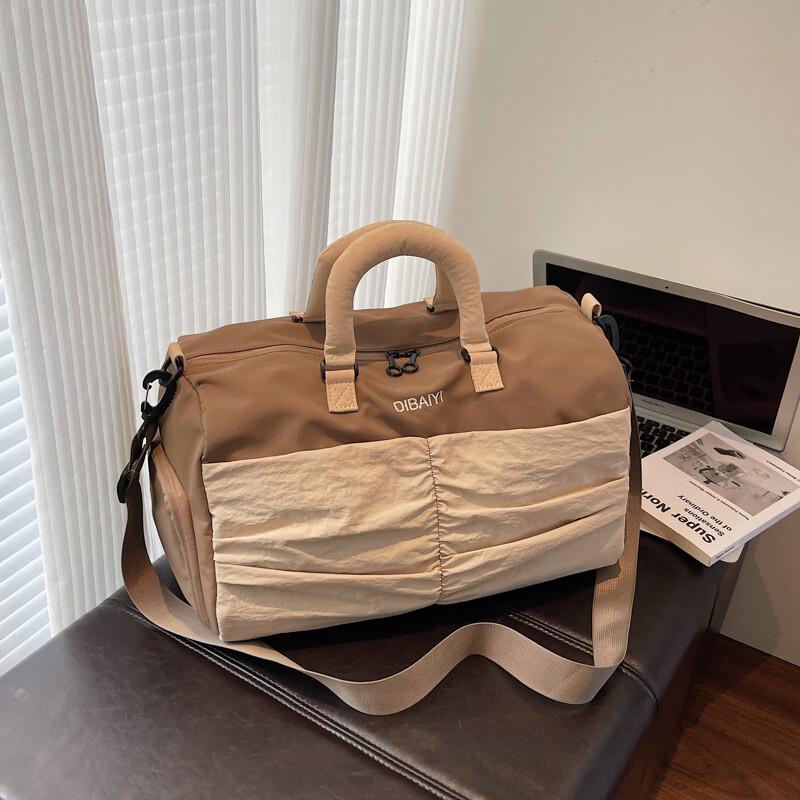 Li Shen Lightweight Travel Duffle Bag