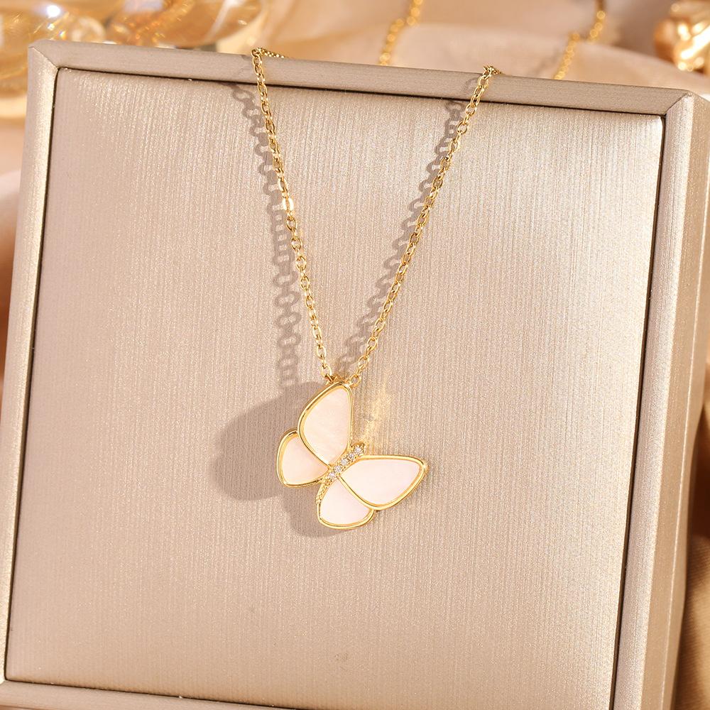 Exquisite Butterfly Collarbone Necklace Mother Of Pearl Titanium Steel Light Luxury Jewelry
