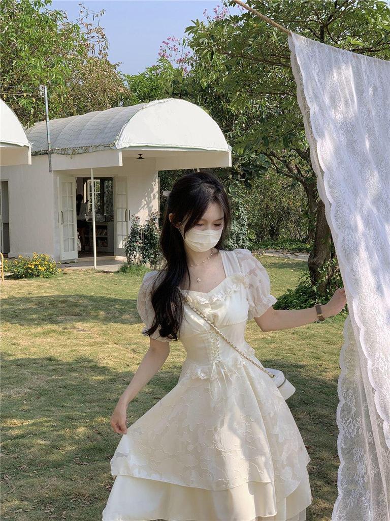 Short-Sleeve Ladylike Apricot Fairy Dress - French Style, Waist-Slimming, Irregular Hem