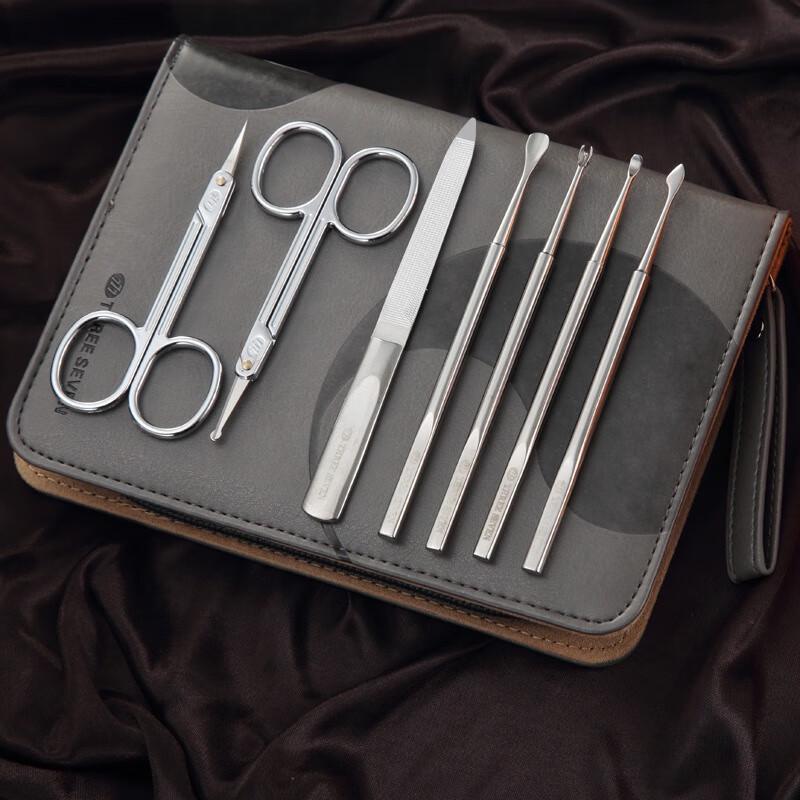777 Premium 12-Piece Nail Clipper Set