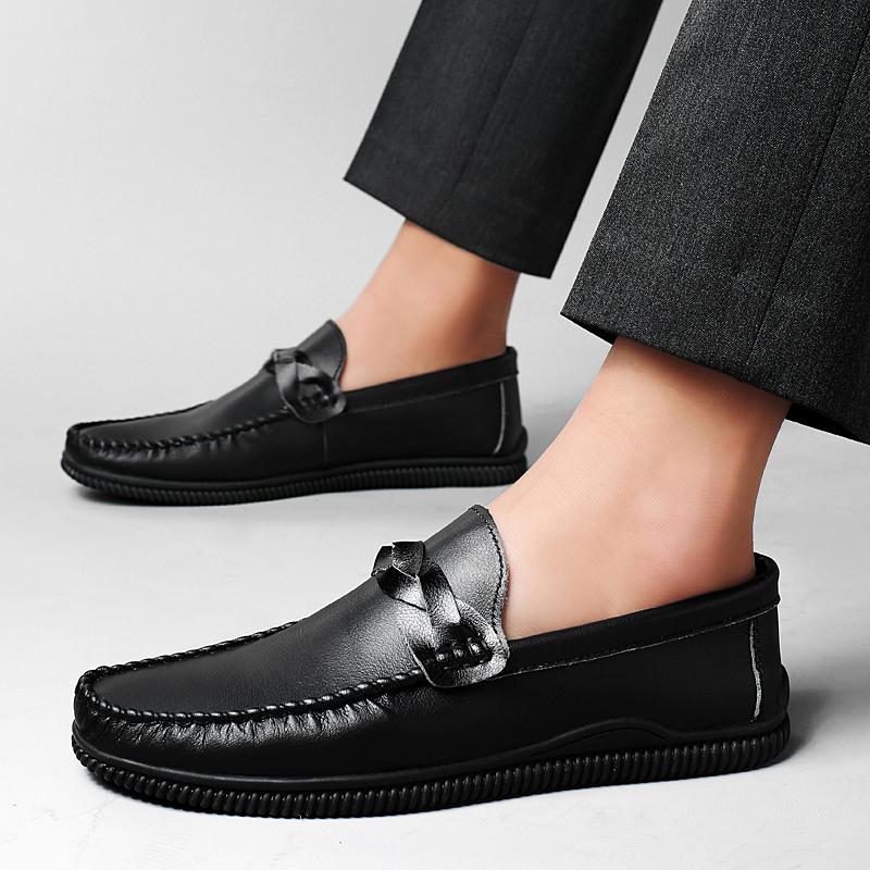 2025 New Black Loafers Mens Leather High Quality Designer Mens Shoes Leather Shoes Soft Sole Comfortable Casual Shoes Moccasin
