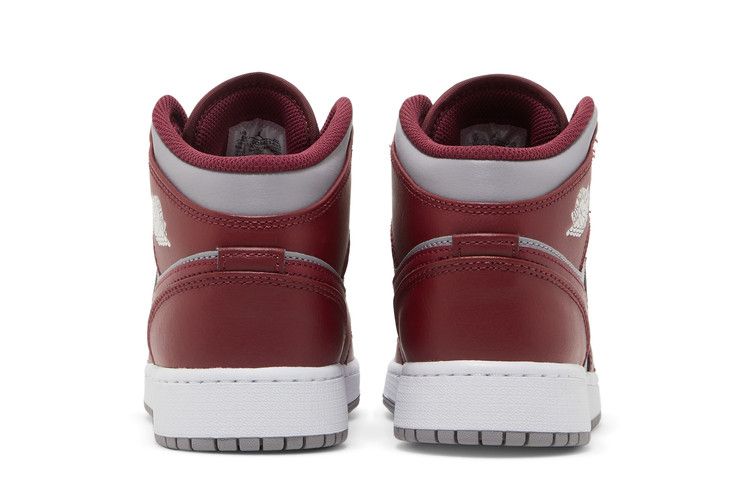 Air Jordan 1 Mid GS 'Cherrywood Red'