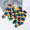1 Paar Farben Regenbogen Gestreift Damen Socke Neuheit Elastizität Schweiß Damen Lange Socke Sportlich Meias Retro Harajuku Socken