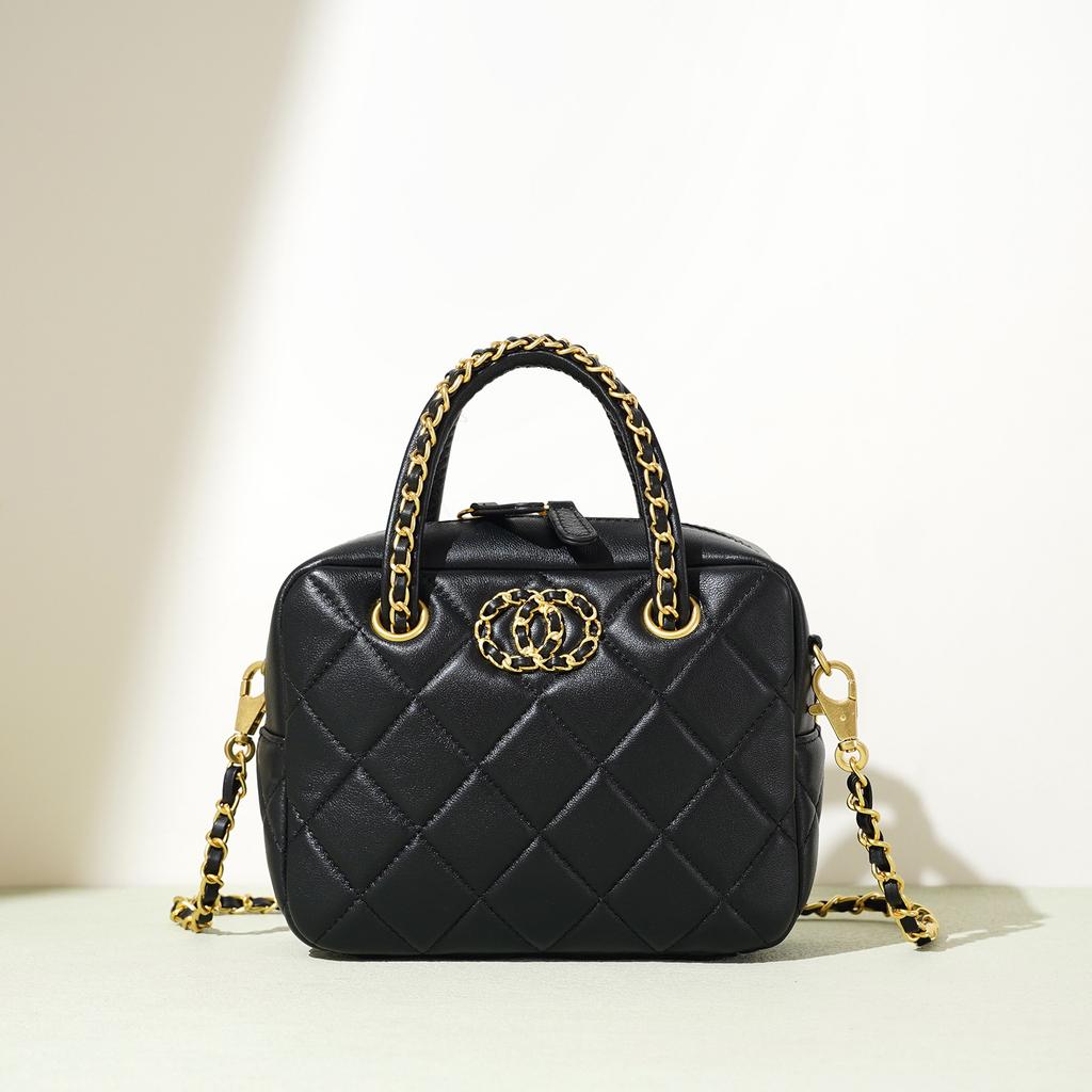 French Light Luxury Small Fragrance Style Crossbody Bag Women's Chain Fashion Trend Shoulder Bag Simple and Versatile Handbag Bag
