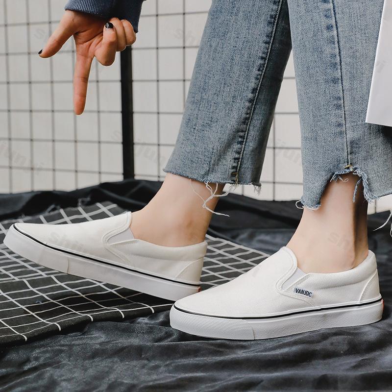 Canvas Shoes Women Couple Comfortable Breathable Flats Unisex Fashion Casual Slip on Vulcanized Shoes Platform Zapatillas Mujer