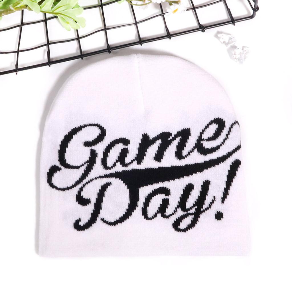

Letter Hat Unisex Acrylic Knit Cap For Casual Urban Outdoors білий