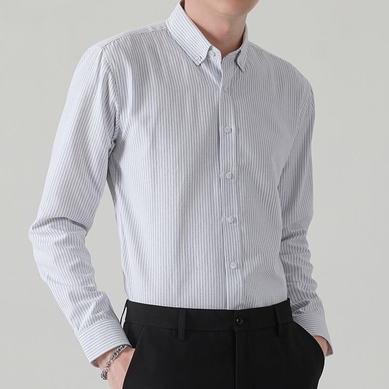 Casual Men's Long-sleeved Spring and Autumn Korean Version of Handsome Youth Striped Shirt