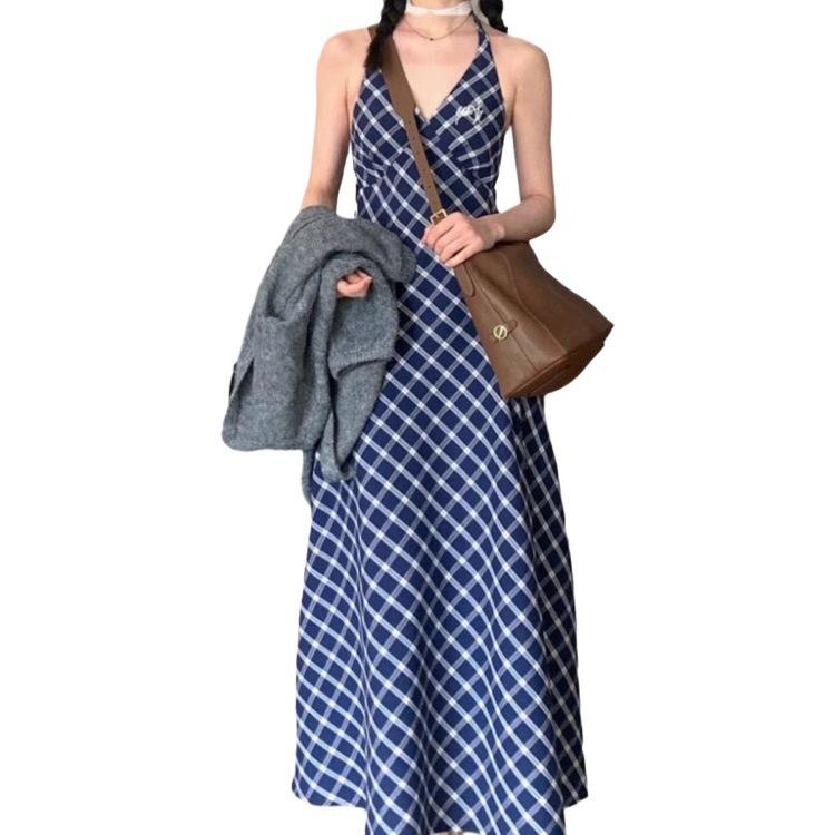 Early spring French retro V-neck neck strap suspender dress women's design plaid blue a-word long skirt