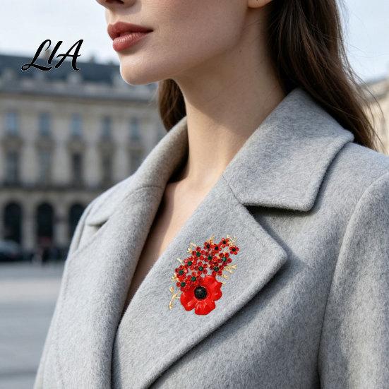 Veteran Commemorative Jewelry Never Forgotten Victory Blossom Brooch, Red Flower Lapel Pin Decorative Memorial with Rhinestone, Alloy Badge