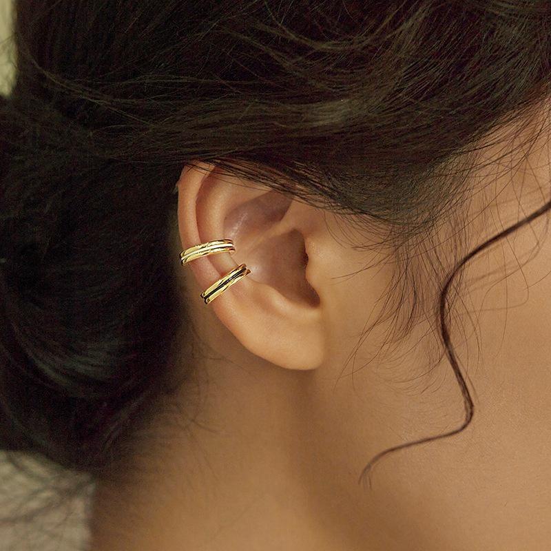 14K Gold-Plated S925 Silver Black & White Enamel Ear Cuff - No Piercing Required 14K Gold Pair