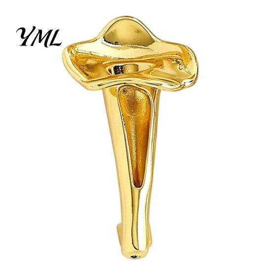Alloy Shirt Pin Peanut/Calla Shaped Flower Insert Brooch, DIY Wearable Bouquet Holder Copper Safety Brooch Clip, Metal Vase Lapel for Women