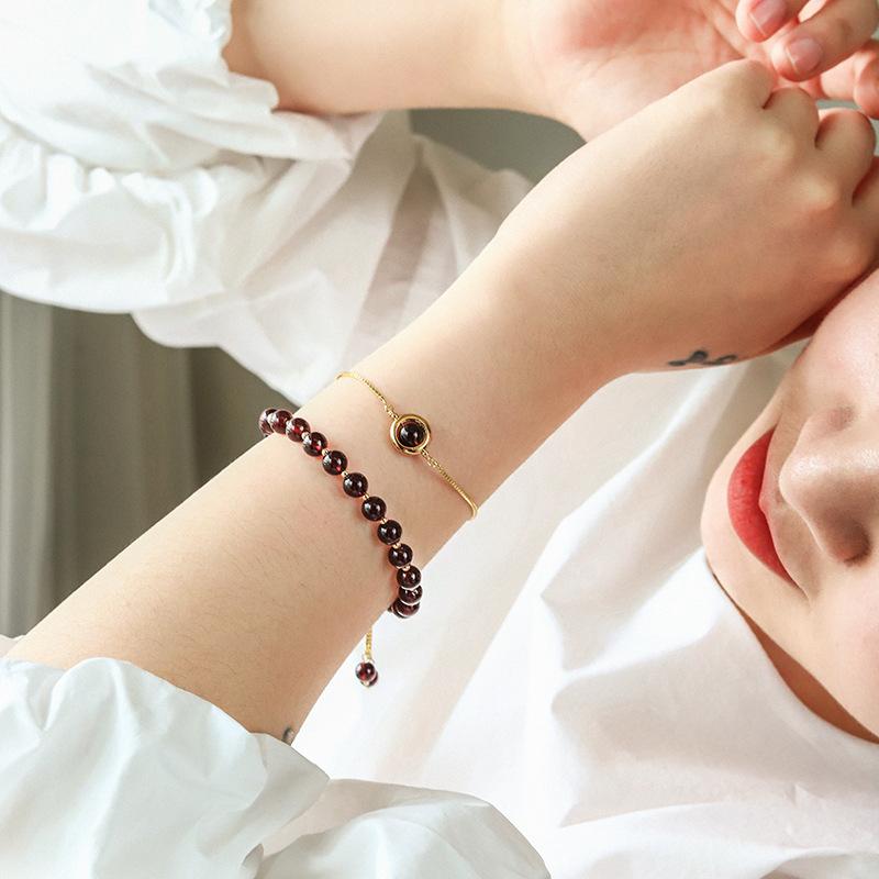 Natural Garnet Bracelet for Women with Pearl and Tourmaline In Forest Style14k Gold-plated Crystal Bead Bracelet with Niche Design