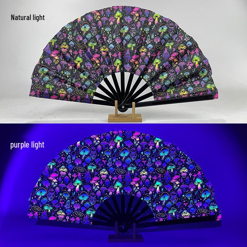 Leuchtender faltbarer Kung-Fu-Party-Fächer mit UV-fluoreszierender Leuchtkraft