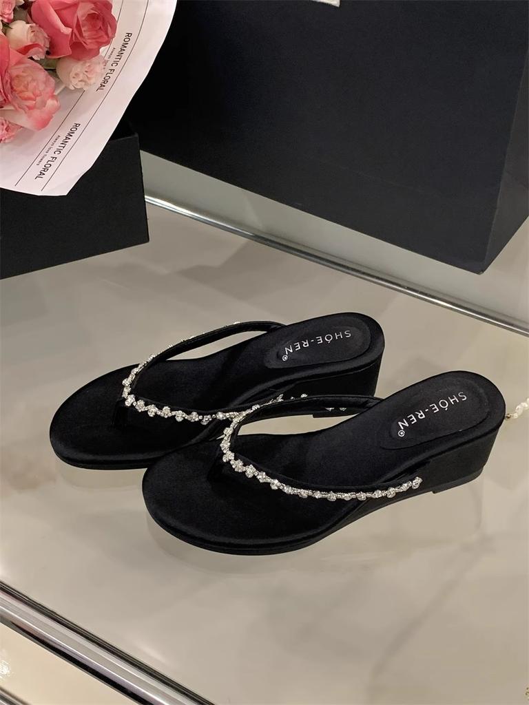 Fashion Summer New Stylish Wedge Slippers for Women Casual with Diamond Beach Sandals Luxury Comfortable High Heels Flip Flops Slippers