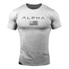 Hombres Fitness Deporte al Aire Libre Manga Corta Letra Estampada Mallas Tops Hombres Debajo de la Piel Músculo Gimnasio Entrenar Compresión Camiseta