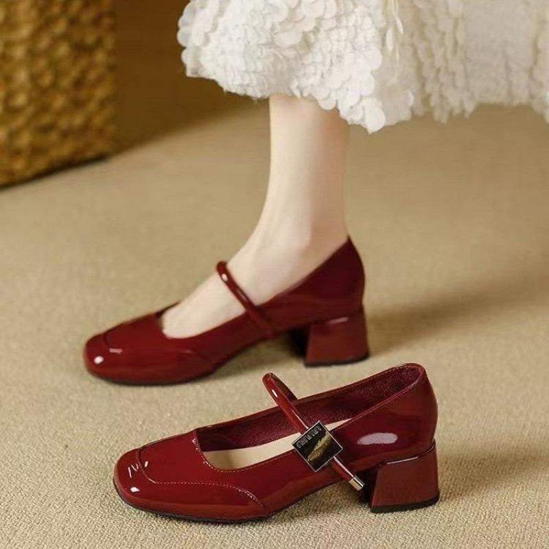 Retro Mary temperament rare shoes red light mouth leather shoes 2025 new evening French fashion square head single shoes women's shoes
