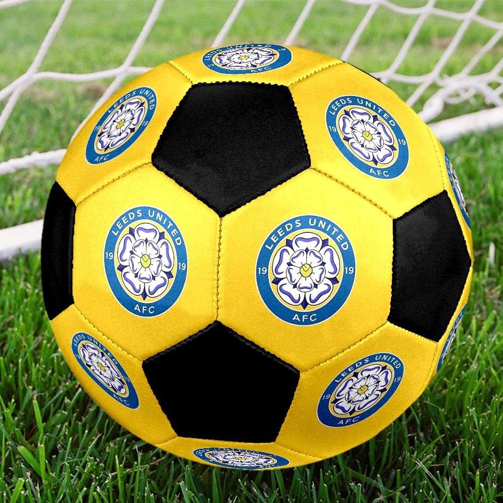 1pc Leeds United Football Club Soccer Ball Size 5 Indoor Soccer Ball Fashion Colorful Backyard Game - Great For Sports Fans Gift HE41