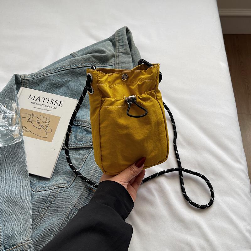 Japanese and Korean Literary Single Shoulder Messenger Bag Niche Design Trend Simple Small Bag Casual Fashion Lightweight Small Square Bag Women