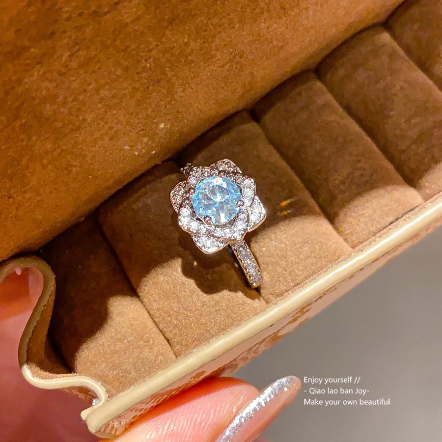 Modern Silver Zircon Flower Shape Adjustable Ring For Women Casual Wear