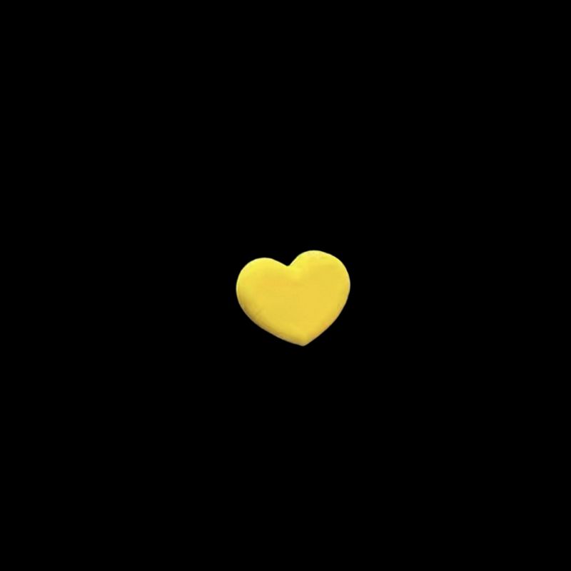 

High-Quality Osmanthus Fragrance Car Air Freshener for Air Conditioning Vent, Gift Item, Aroma Diffuser Stone, Car Decoration Autumn Atmosphere Light Yellow Heart Floral tone