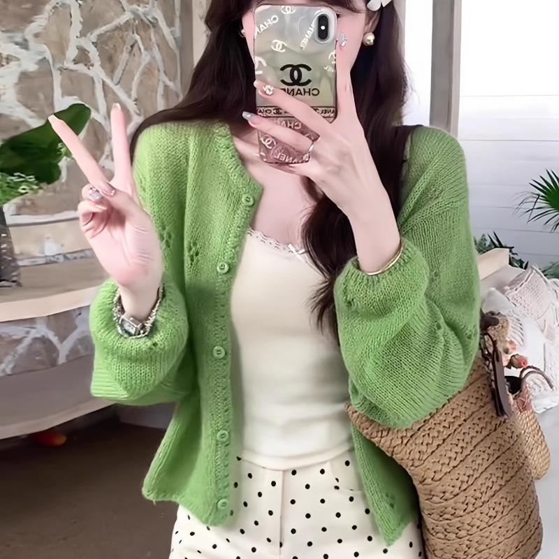 

Gentle wind hook-up hollow green knitted cardigan women s early spring new niche soft waxy comfortable top One Size