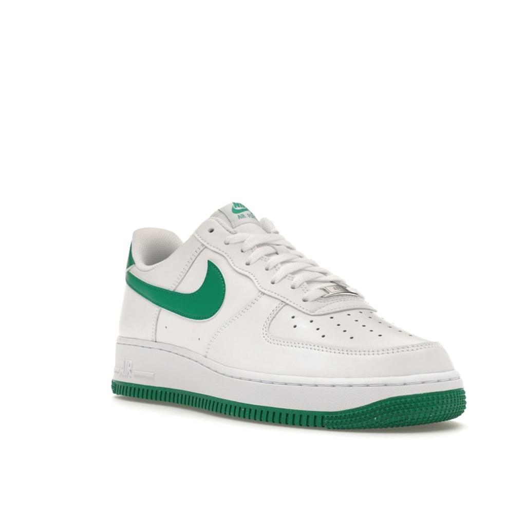 Nike Pantofi de sport pentru bărbați Air Force 1 07 White Malachite FJ4146-102