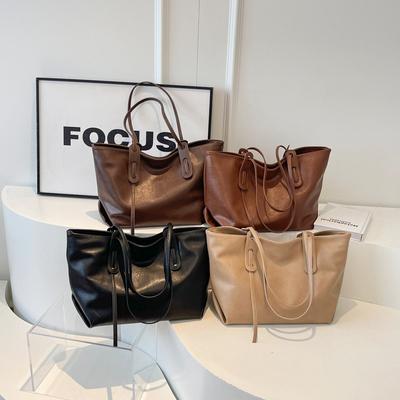 Large-capacity Bag Women's Autumn and Winter New High-end Texture Handbag Single Shoulder Women's Bag Fashionable Versatile Tote Bag