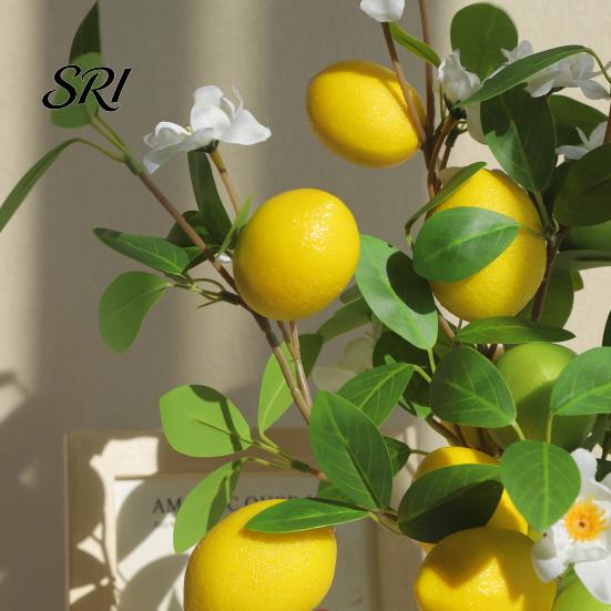 Luxury Faux Fruit Decor Artificial Lemons Branches 9 Head Lemon Fruits with Stem Realistic Lifelike Fake No Watering Plant Greenery Tree Branch