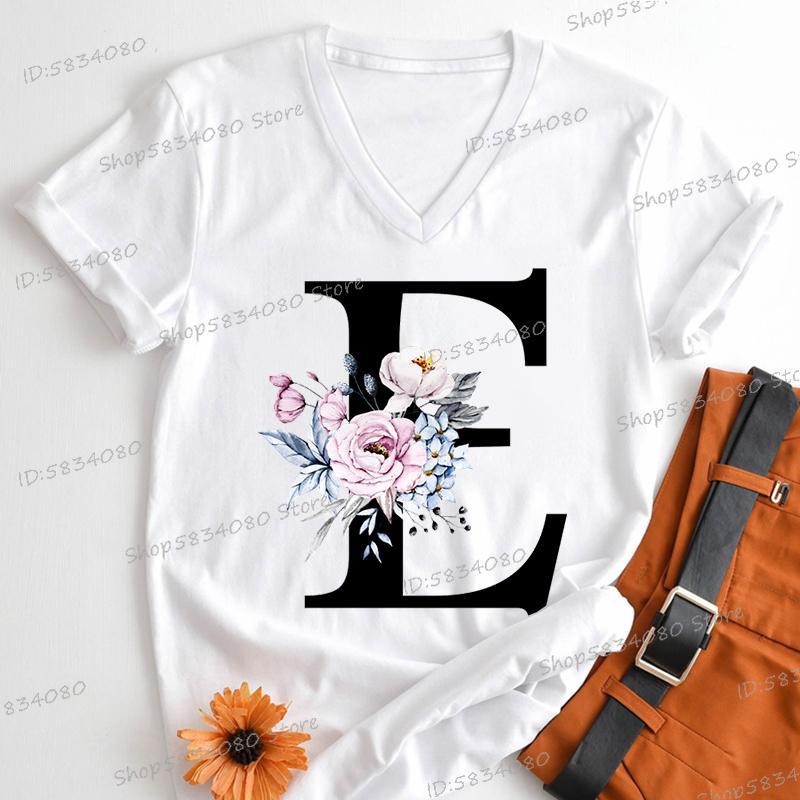 Vintage Flower Alphabet Womens Clothing Letter M Floral Monogram Graphic T Shirts Women AZ 26 Alphabet Gift Shirt for Women