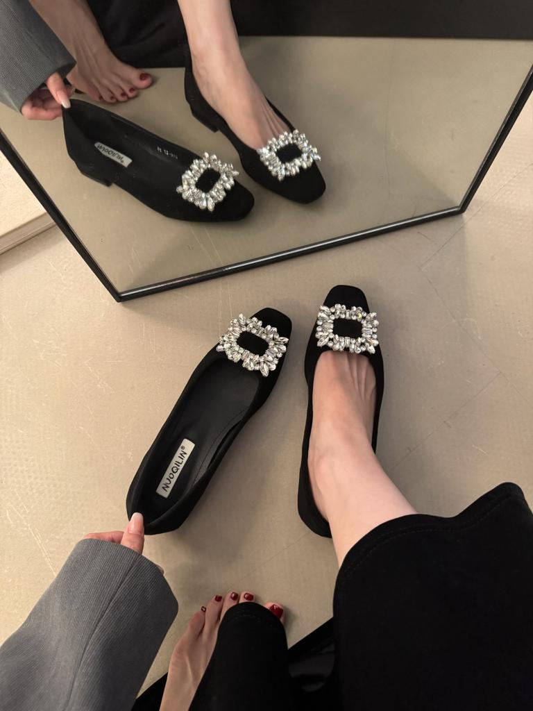 Xiaoxiangfeng Black Square Buckle Rhinestone Plush Mary Jane Shoes Winter Thick Heel Plush Commuter Shoes