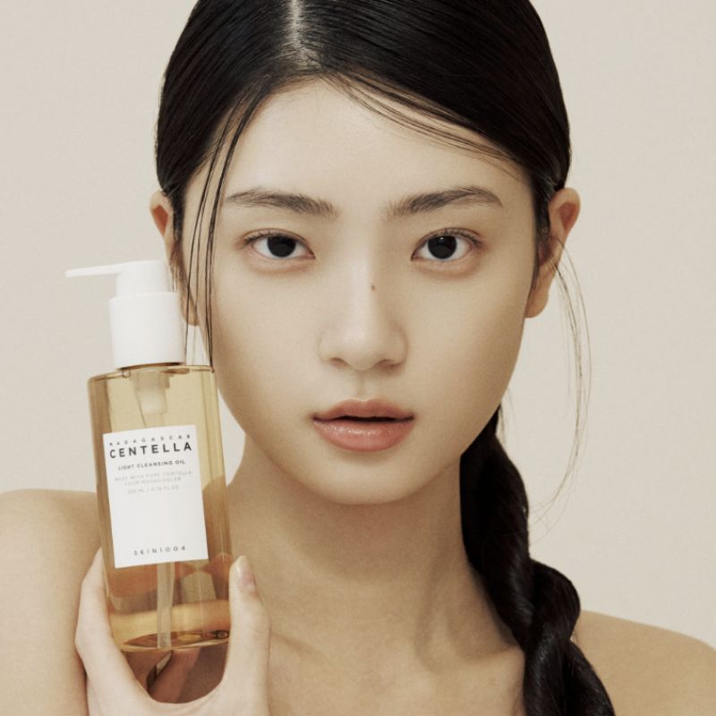 Skin1004 Madagascar Centella Light Cleansing Oil 200ml