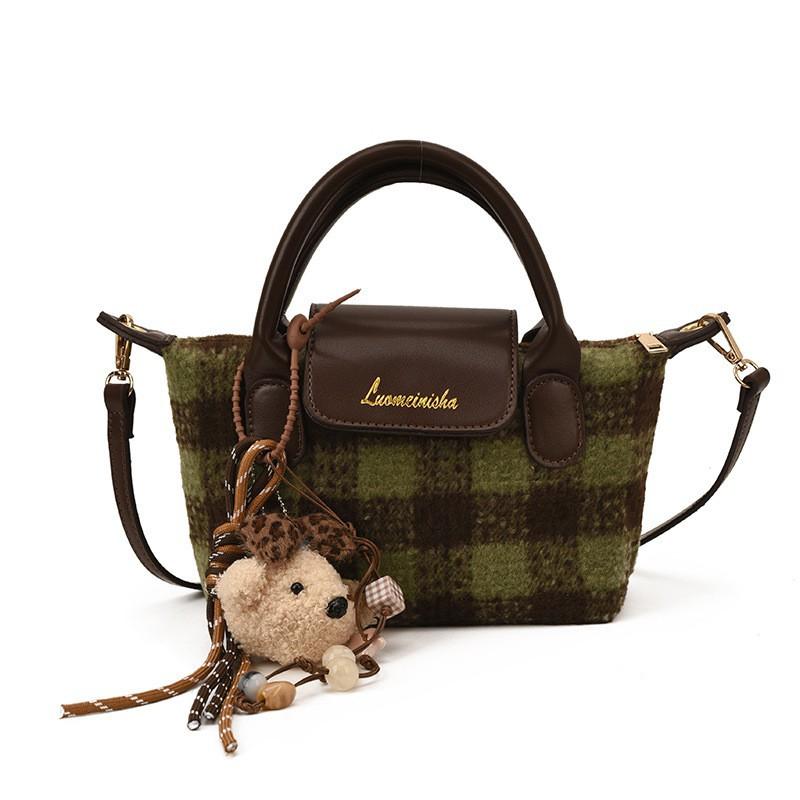

Vintage Check Handbag Women s Seasonal New Cross-border Cute Casual All-matching Woolen One-shoulder Cross-body Bag No pendant model зелений