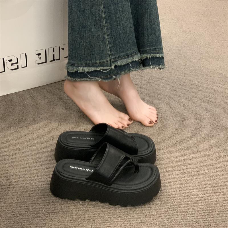French Roman beach sandals Internet celebrity popular thick-bottomed toe slippers women's summer wear 2025 new Korean version