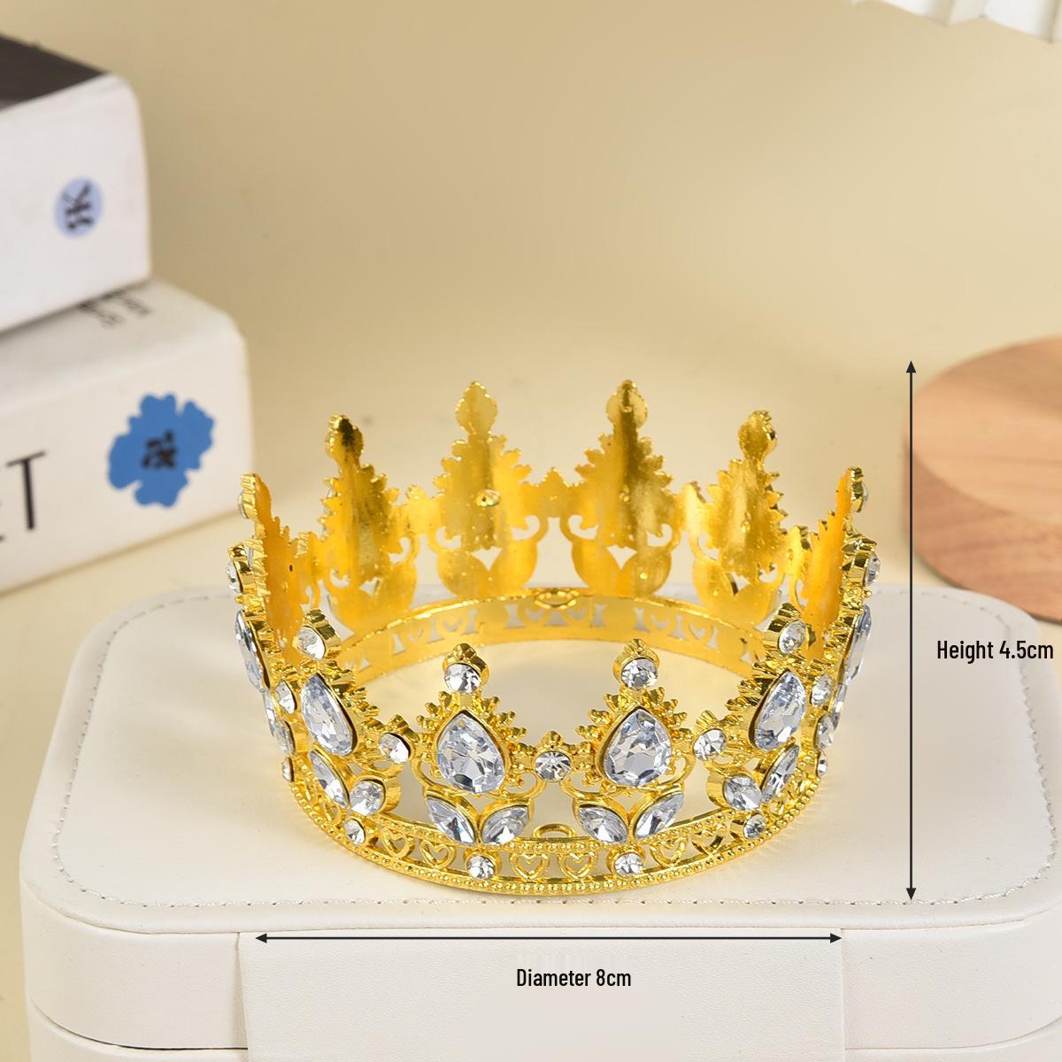 

Gold Champagne Alloy Crown Cake Topper for Children s Birthday Party - Small Size Hair Accessory and Baking Decoration
