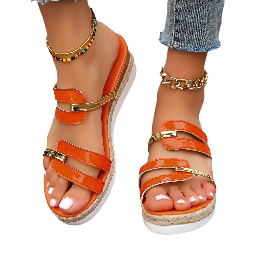 New foreign trade large size women's cool slippers summer European and American versatile slope heel Roman shoes women's platform loose shoes