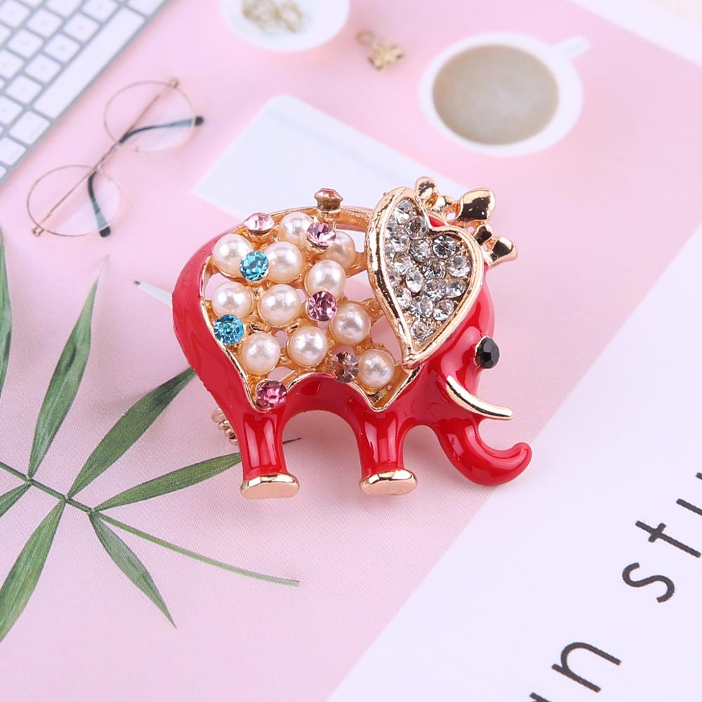 Nouveaux Animaux Éléphant Émail Épingles Rouges Badge Broches Pour Femmes Hommes Bijoux de Mode Rétro Perle Cristal Broche Épingles