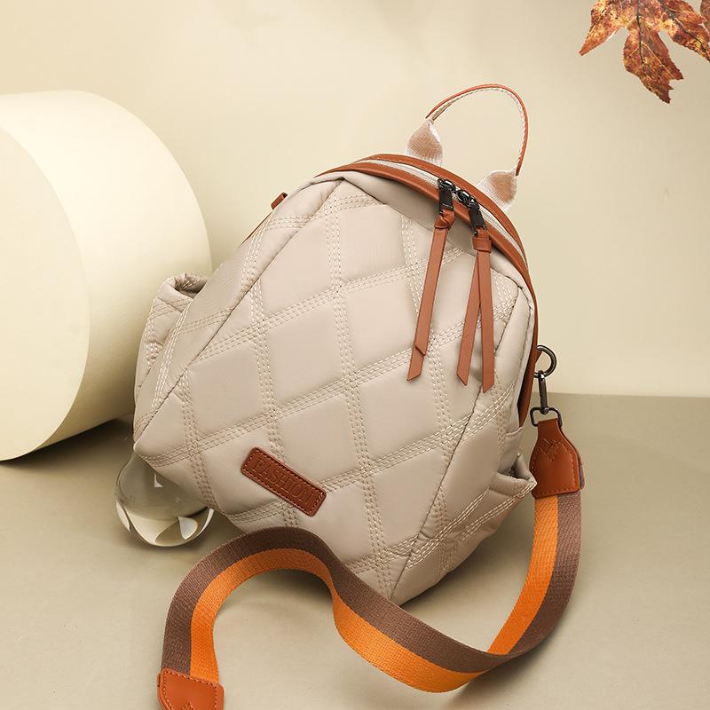 Schoolbag Backpack Schoolbag Women's Embroidery Thread New High-end Small Travel Backpack Fashionable and Lightweight Diamond Casual Women