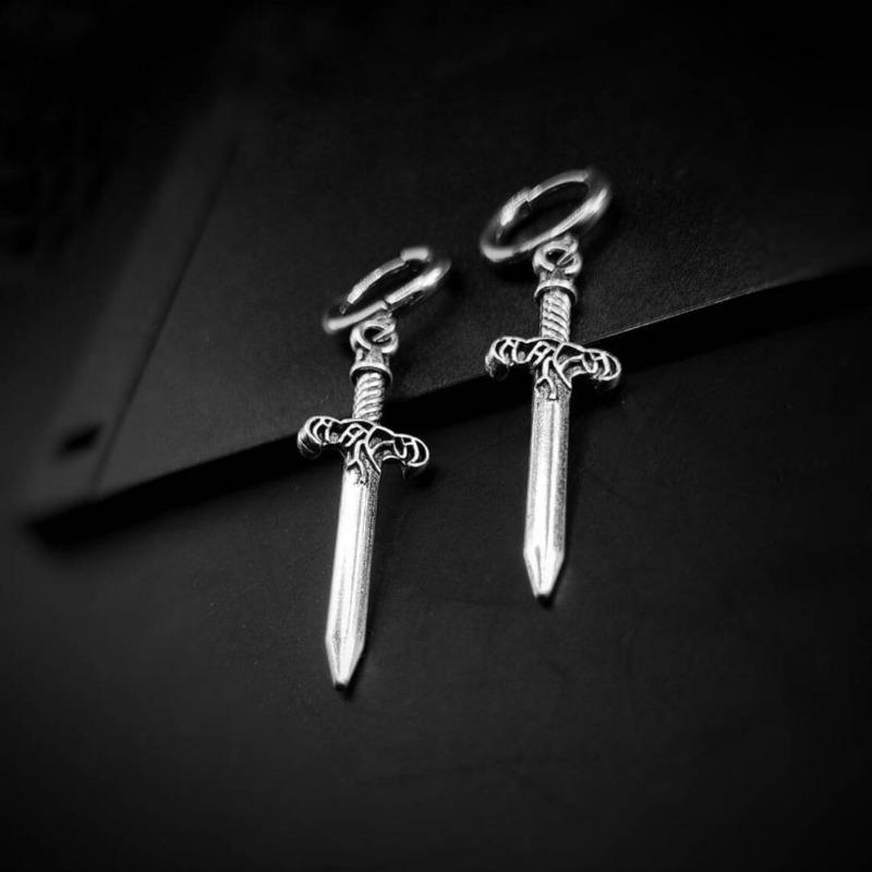 Personality Design Punk Goth Style Sword Drop Dangle Earrings For Men New Trend Hip Hop Rock Party Jewelry Y2K Accessories