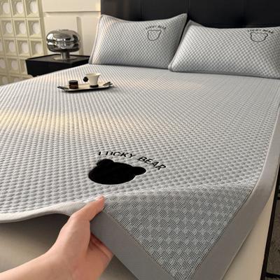 Cooling Mattress Summer Ice Silk Air-Conditioned Soft Mat Washable Foldable Embroidered Single Bed Mattress For Ultimate Comfort