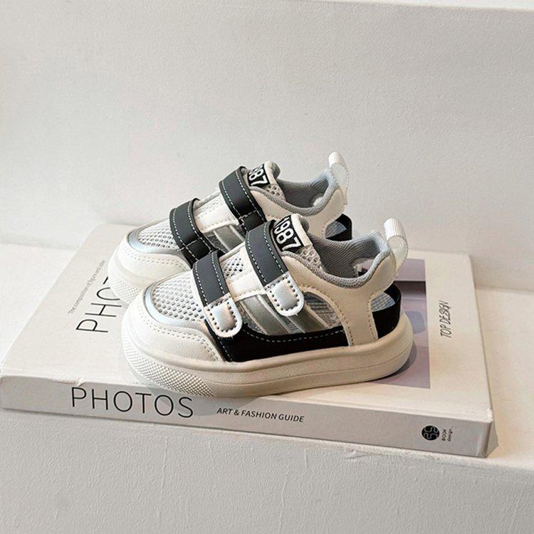 

Одноклассники Повседневная мужская обувь для скейтборда Летняя детская дышащая сетчатая обувь Полая одинарная сетка Мужские кроссовки Модные женские босоножки-сокровища 36 серый