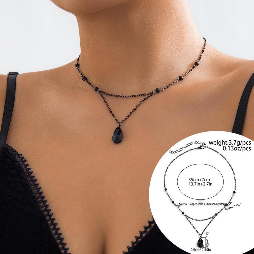 Retro Gotycki Naszyjnik z Frędzlami Kapiącej Krwi z Krwistoczerwonym Kryształowym Wisiorkiem dla Kobiet