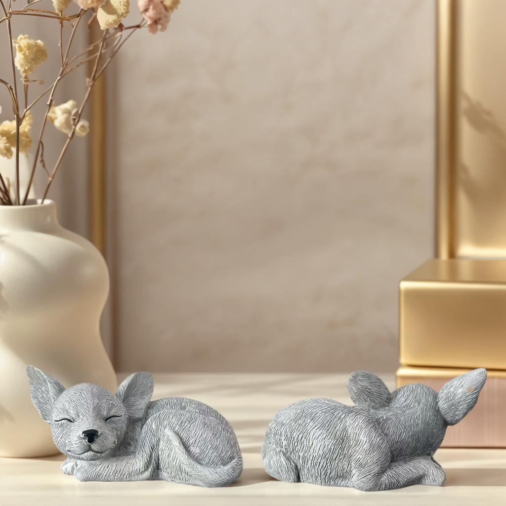 1 Piece Chihuahua Statue - Suitable for Decorative Garden, Lawn and Terrace, It Has a Realistic Sleeping Posture and Fine Hair Texture, Is P