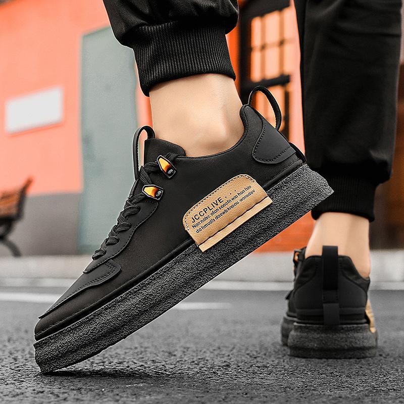 New Trendy Men's Black Canvas Sneakers Breathable Low-top Sports Skateboard Shoes Men Casual Sneaker Thick Sole Man Canvas Shoes