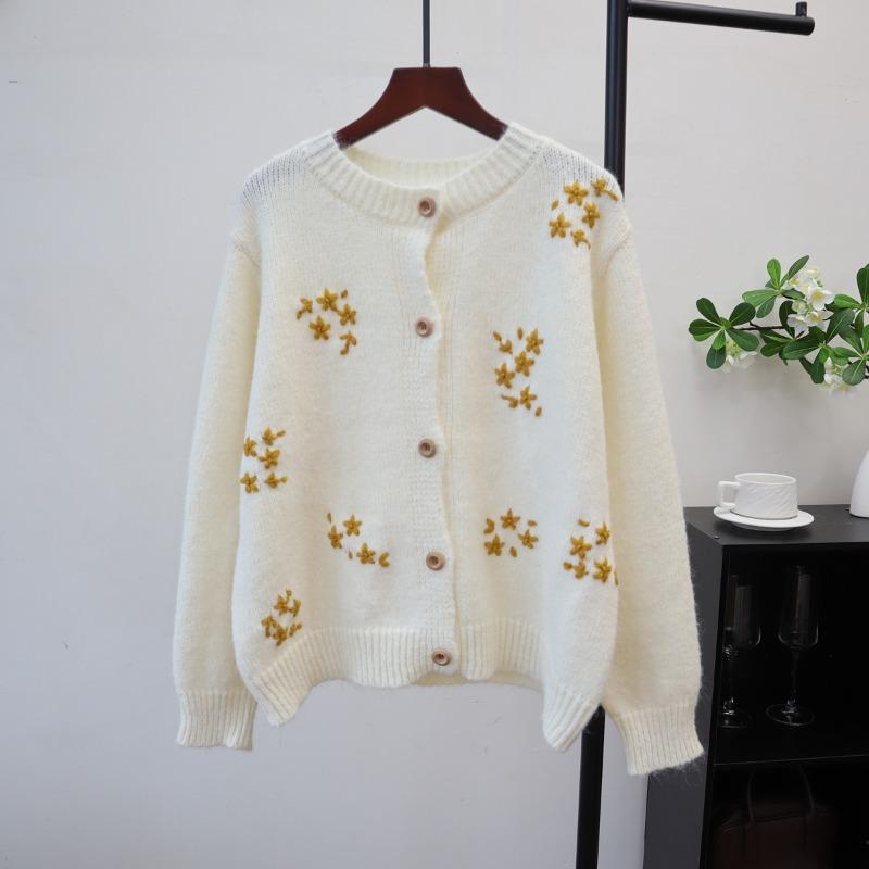Crew Neck Loose Embroidered Knitted Cardigan Autumn and Winter New Soft Waxy Sweet Gentle Wind Sweater Jacket Women