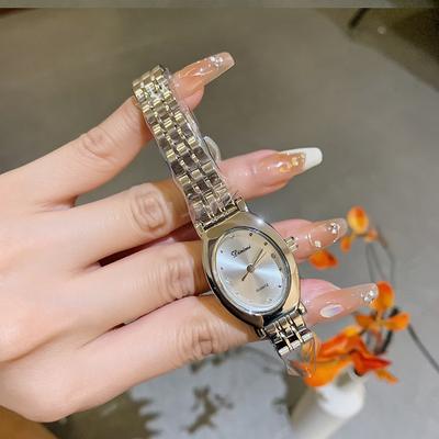 Fashionable and Luxurious Summer New Steel Band Small Round Watch Commuter Watch Casual Simple Compact Quartz Watch for Women